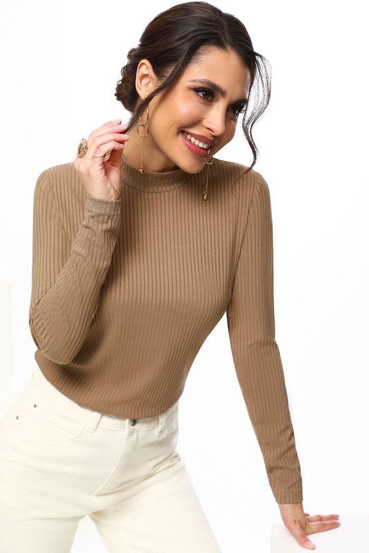 327735 DStrend Turtleneck