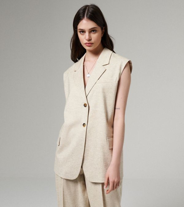 434853 Panda Vest