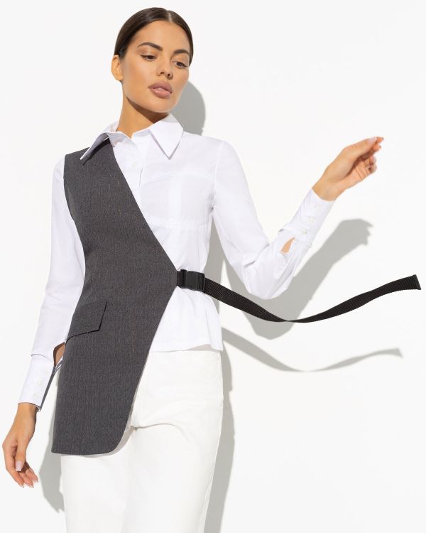 453259 CHARUTTI Vest